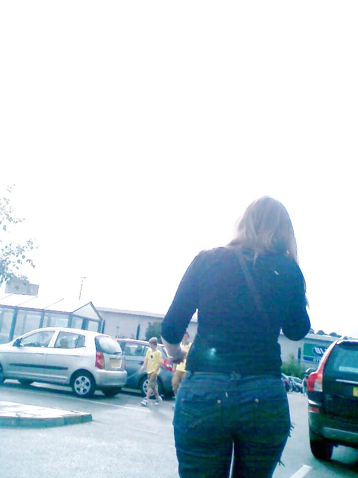 25P Candid ass collection 5
