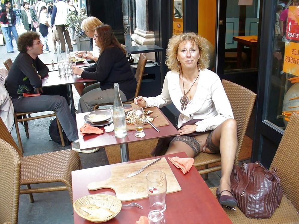 25P Real women misbehaving at hotels