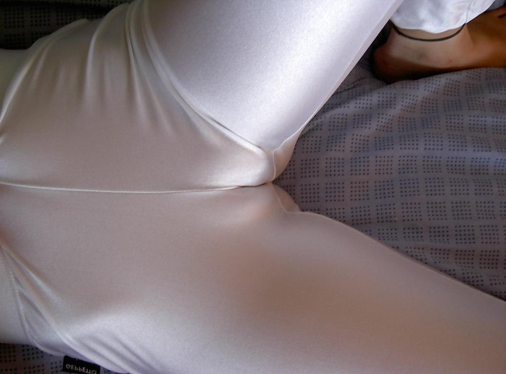 24P Fotze frisst Hose