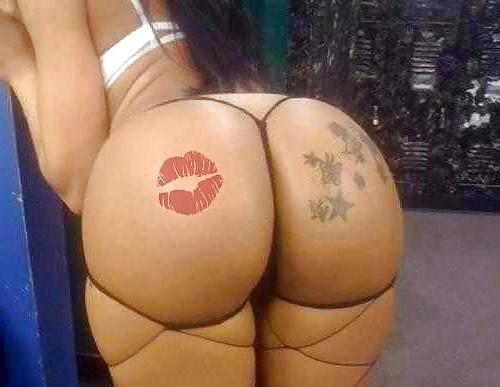 25P Big Booty Bent Over