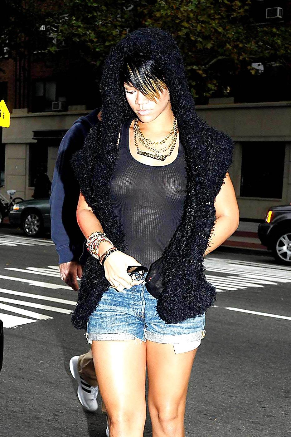 25P Rihanna By twistedworlds