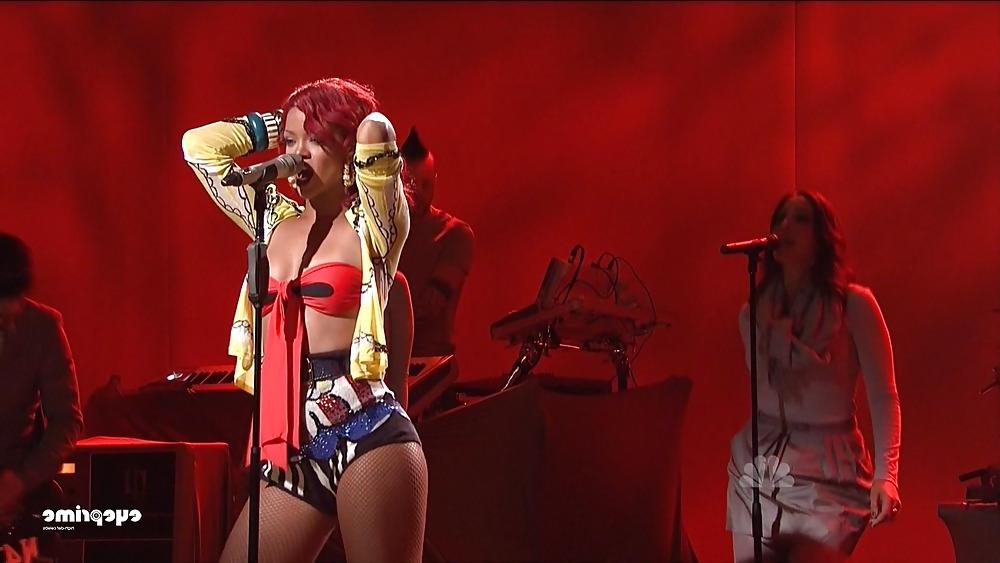 25P Rihanna By twistedworlds