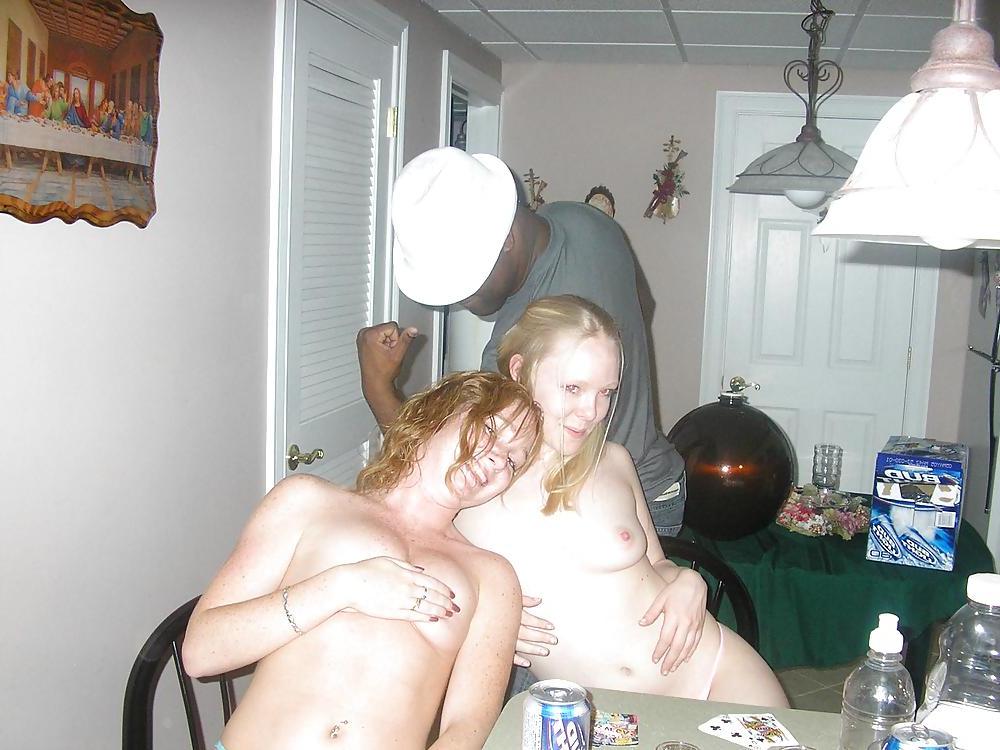 25P Show Your Tits 8