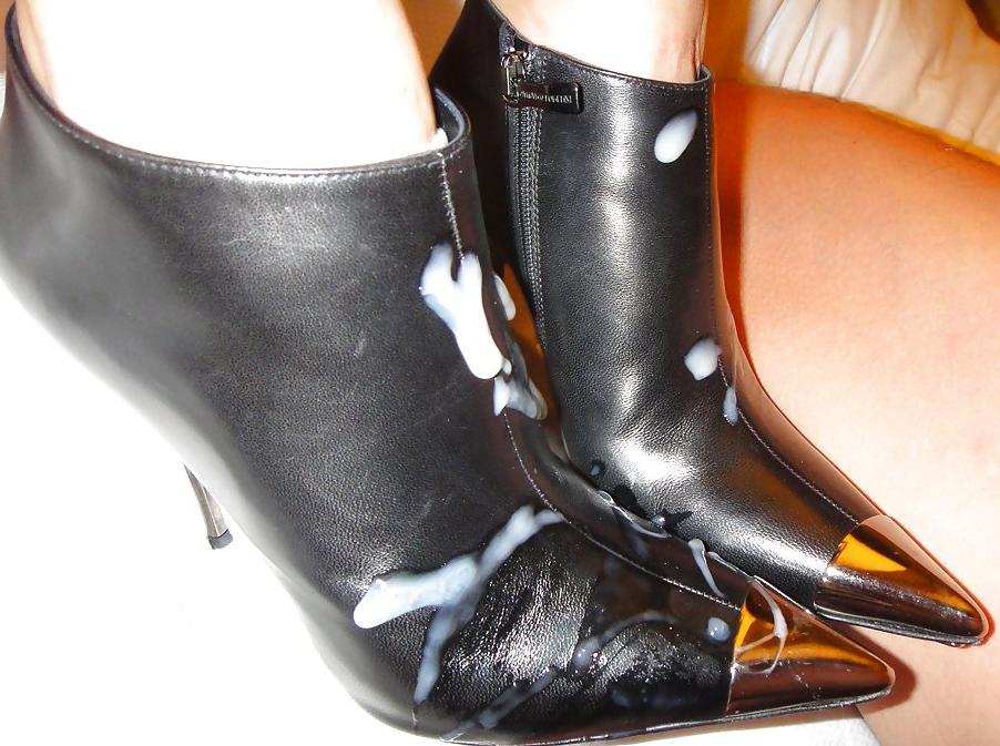 25P Latex Leather Lack + Sperma 