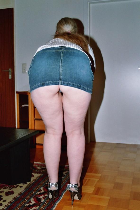 10P SAG - Wife's Hot Body In Short Tight Slinky Denim Skirt 03