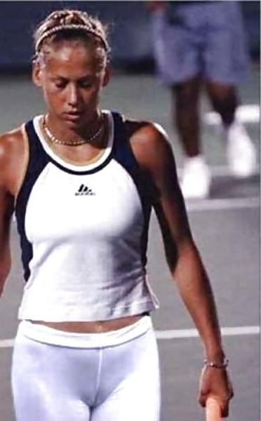 25P Beautiful Tennis Girls 10 by TROC