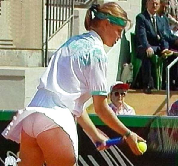 25P Beautiful Tennis Girls 10 by TROC