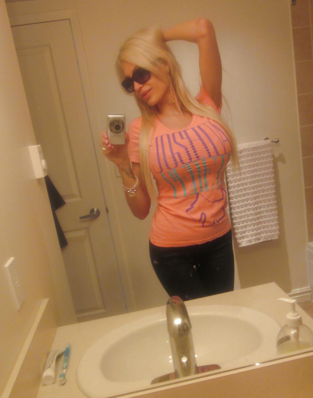 21P Bella: Fake Tit Cam Star!