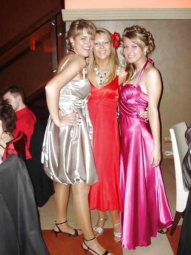 25P 2 or more girls in Satin Prom dresses