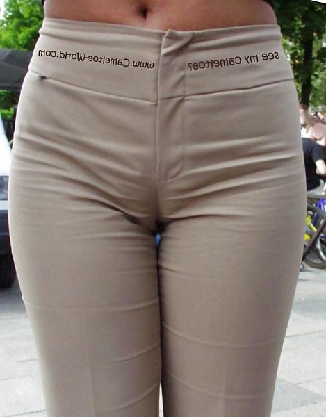 17P Hot cameltoes