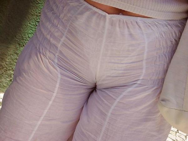 16P Fotze frisst Hose - cameltoe