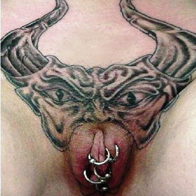 16P Pussy and Tattoo - 3