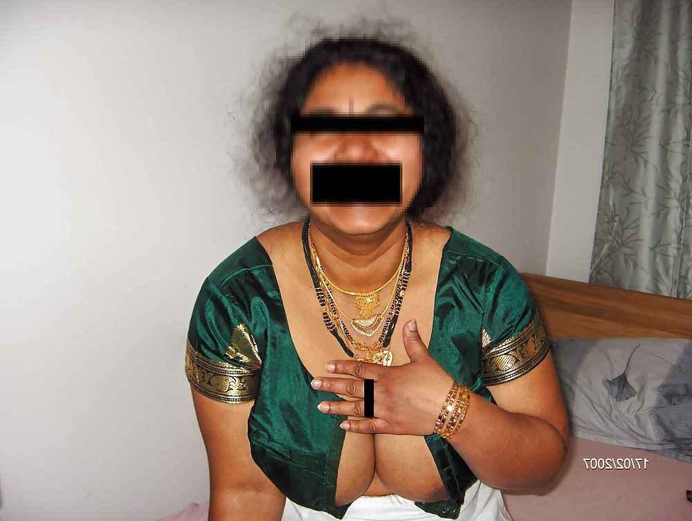 16P Mature Indian Housewife
