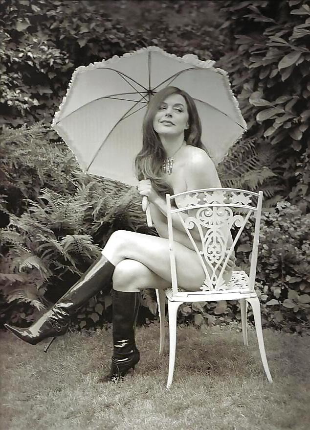 22P Let's Jerk Off Over ... Jane Leeves