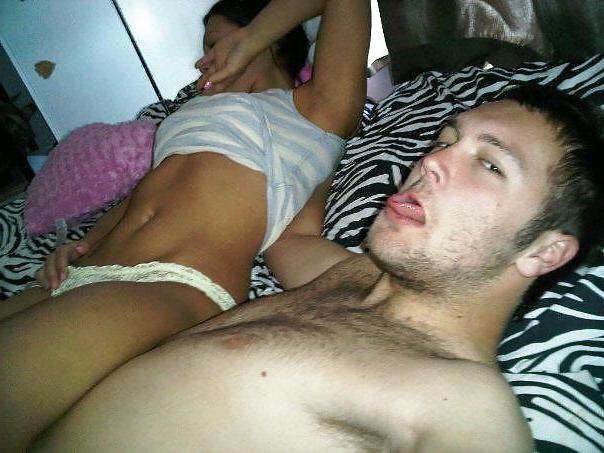 25P Facebook girls who love to show off their bodies