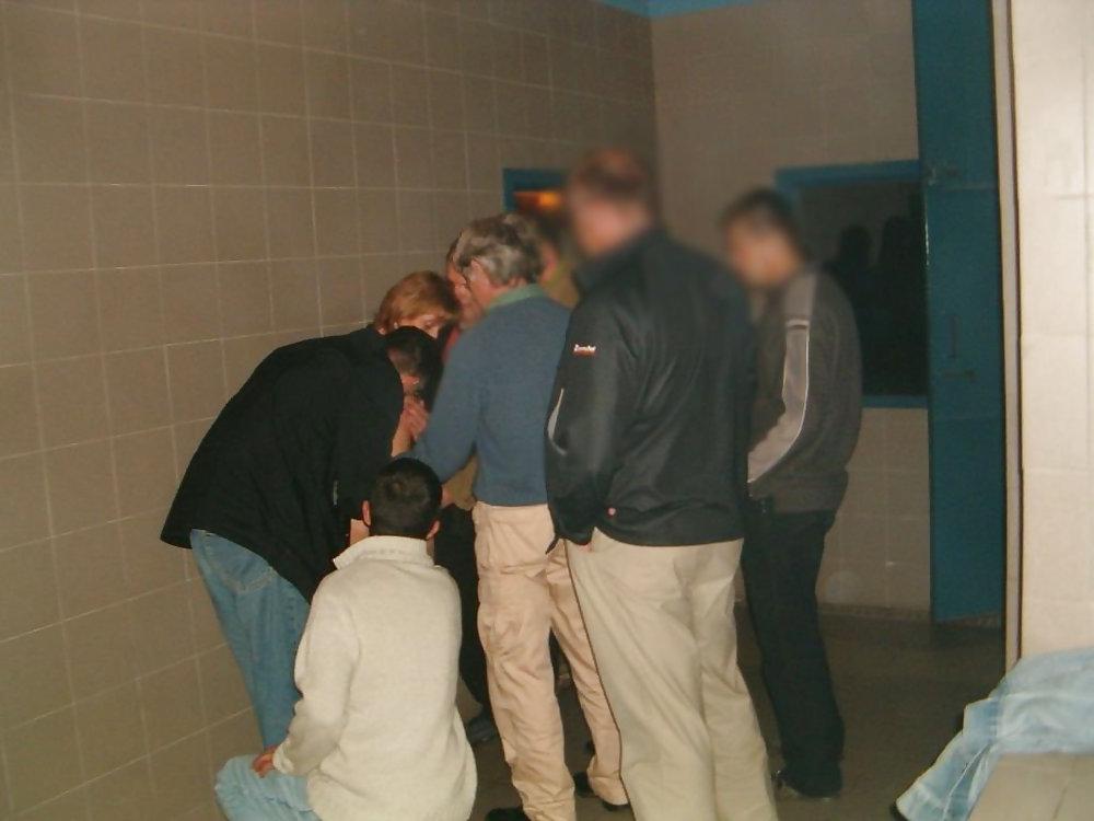 25P Wife used in toilet near Lile infront of her hubbies cam.
