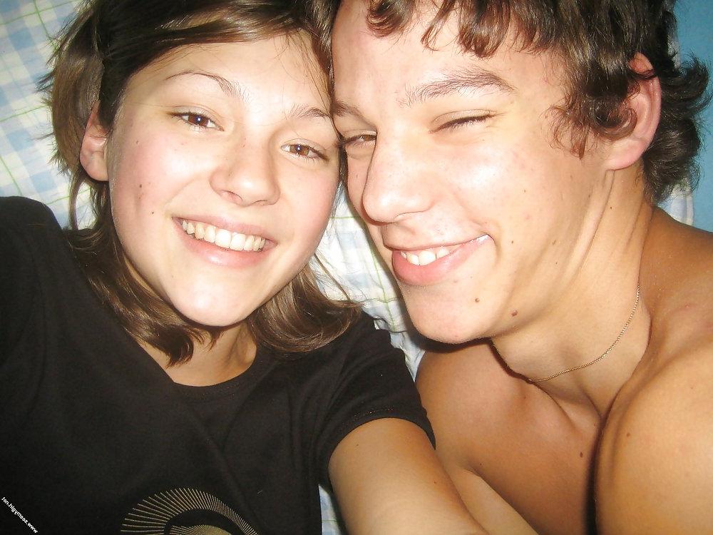 25P Stolen Pics - Busted Couple Part 1