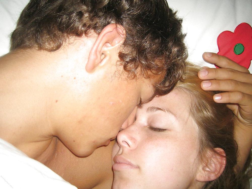 25P Stolen Pics - Busted Couple Part 1