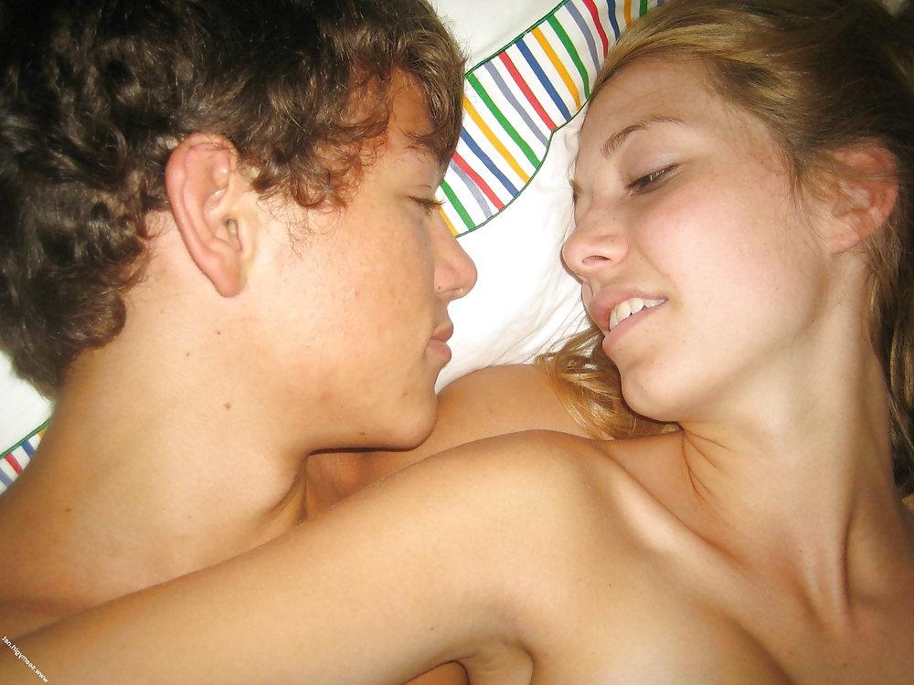 25P Stolen Pics - Busted Couple Part 1