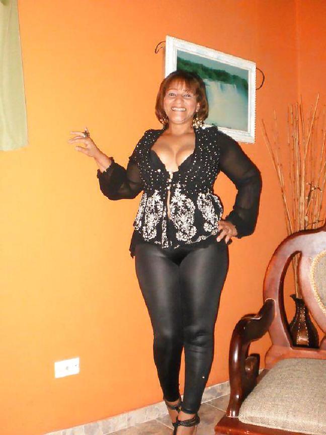 14P Dominican milf: Maria