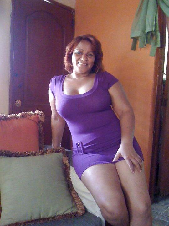 14P Dominican milf: Maria