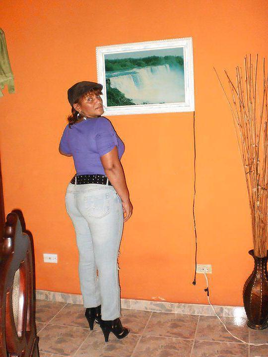 14P Dominican milf: Maria