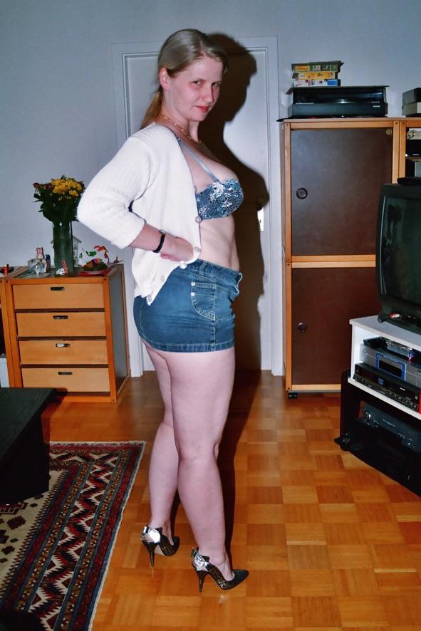 10P SAG - Wife's Hot Body In Short Tight Slinky Denim Skirt 06