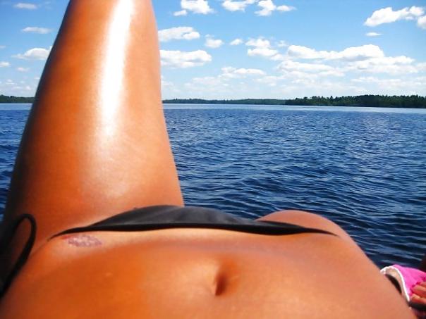 25P Comment Your Fantasy Bikini Teens and Cameltoe Vol 1