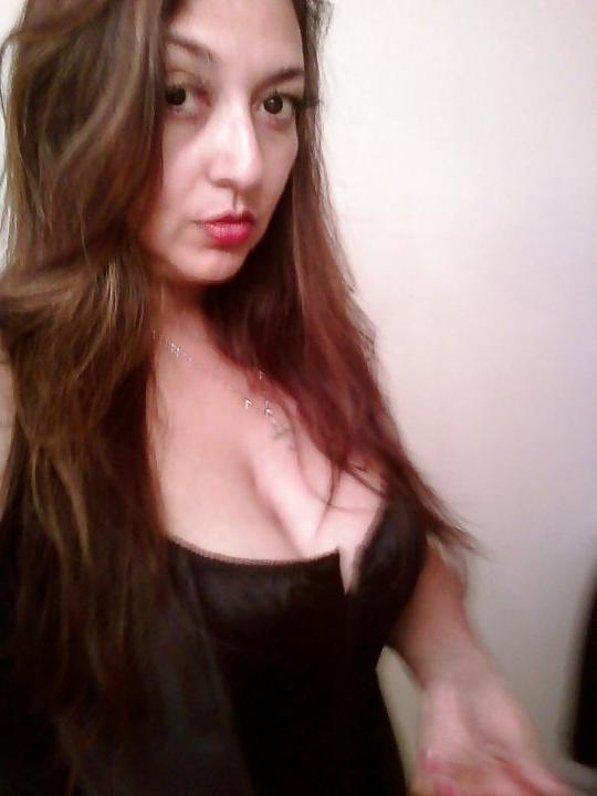 10P Sexy hot mom