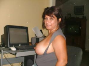 4P Cougar with perfect tits