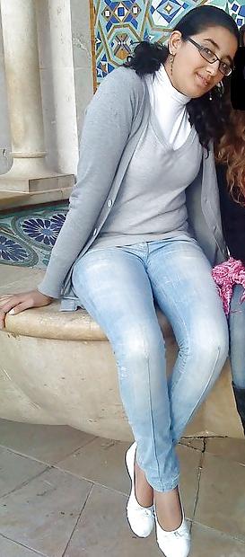 15P Which Camel Toe looking good 4 wank &  why? comment plz