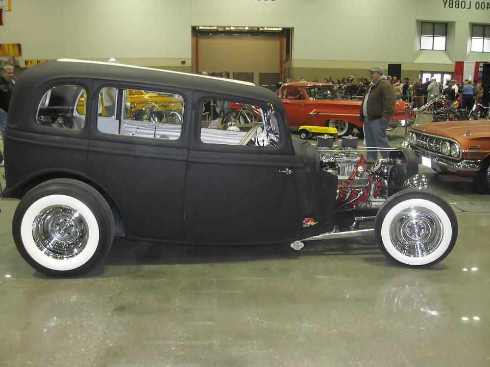 25P Went to a car show with hubby 