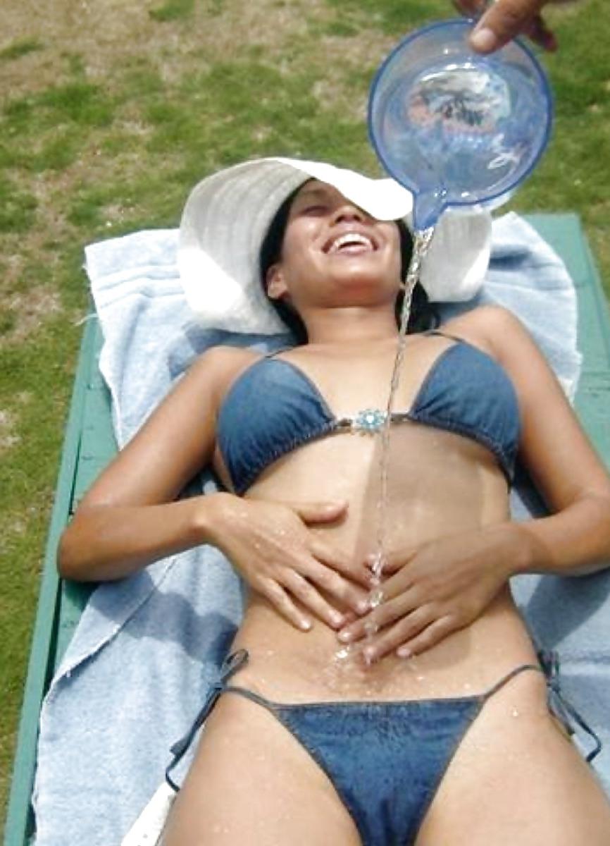25P Cameltoe 4