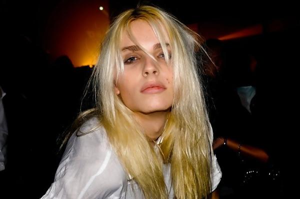 25P Androgyne Hot