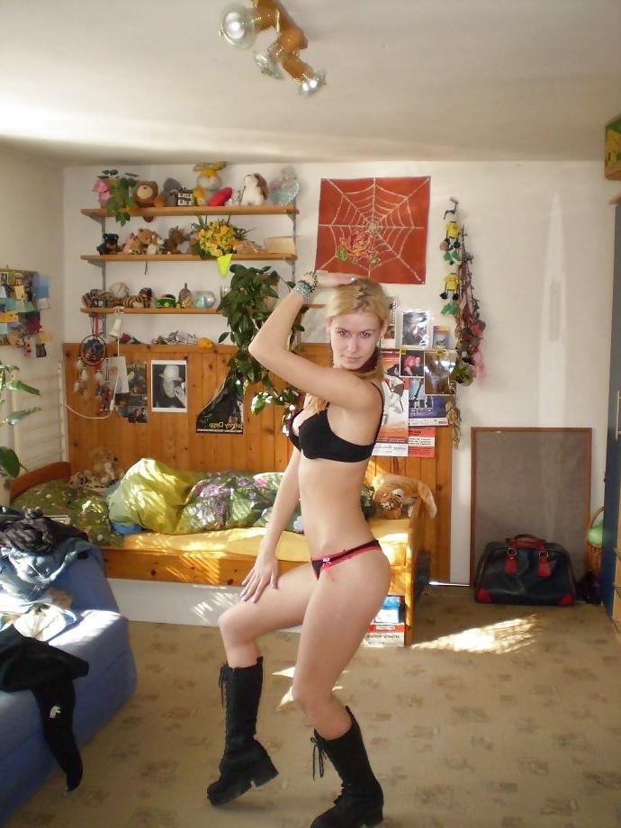 15P Blonde panty show