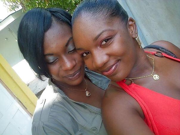25P Bi Ebony Couple