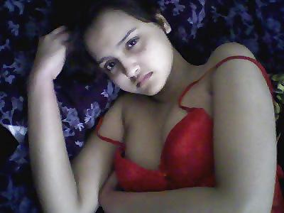 14P Pakistani couple