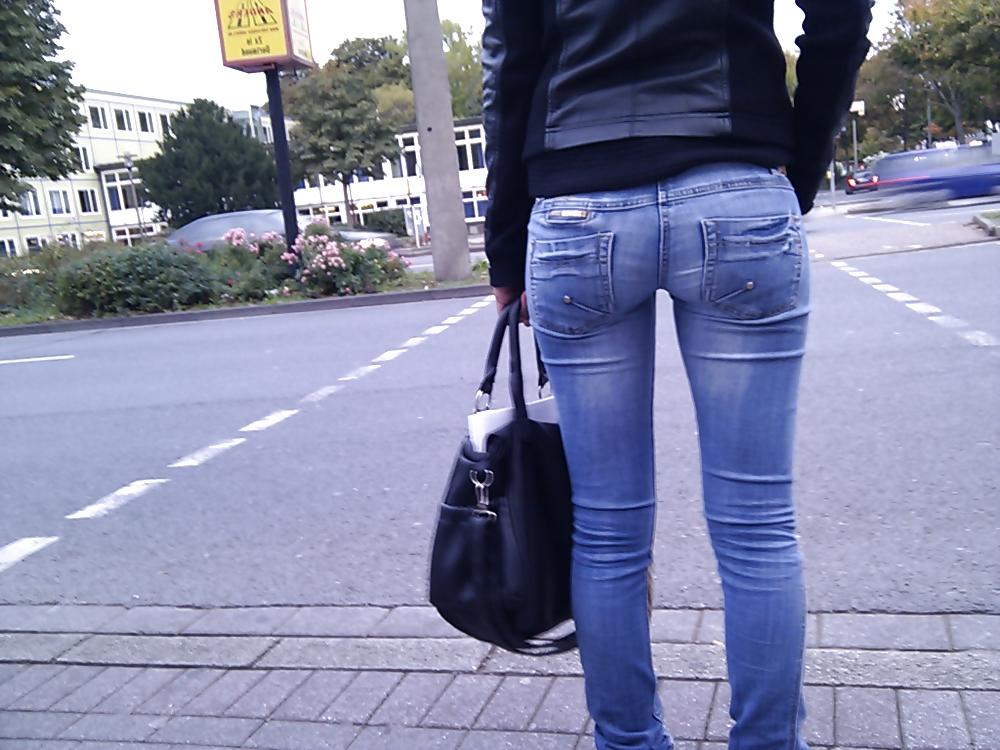 25P Public Spy