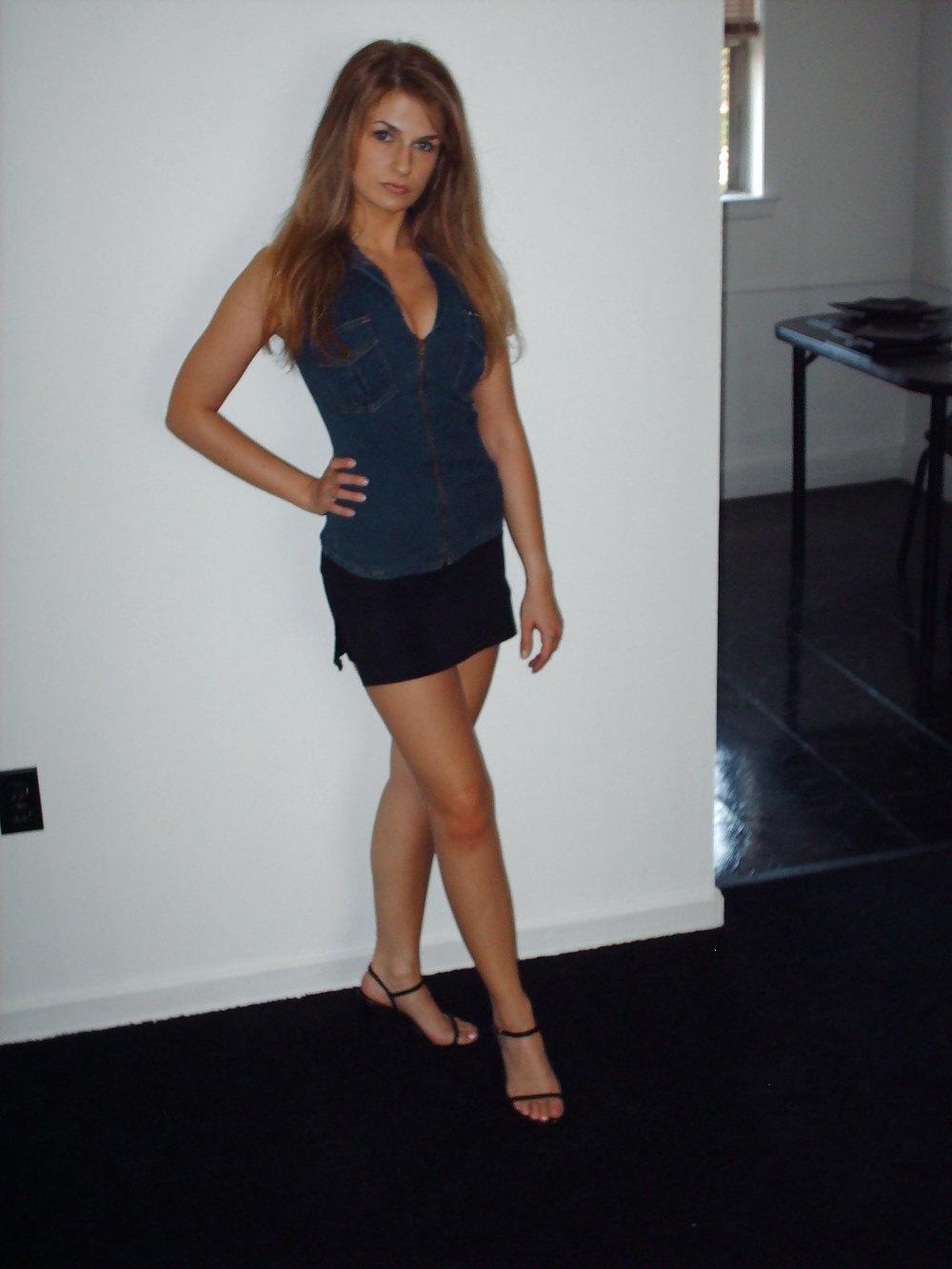 13P Amanda In Short Skirt