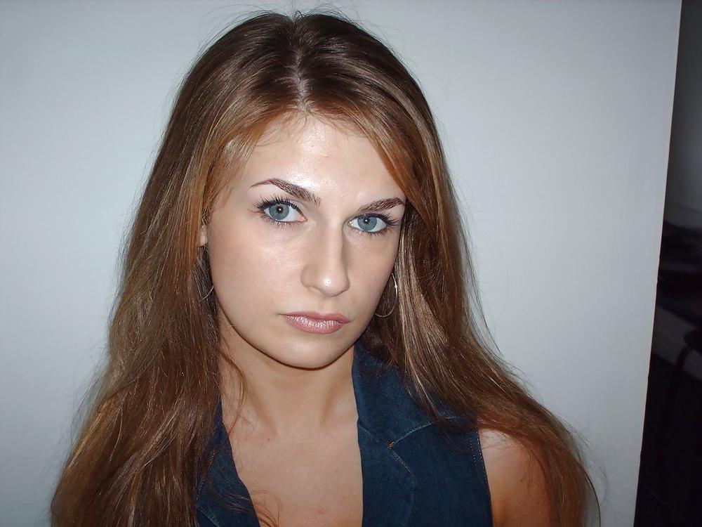 13P Amanda In Short Skirt