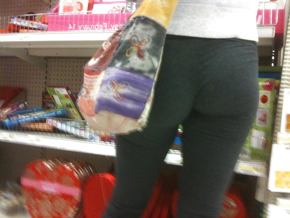 5P Teen With Perfect Ass At Target