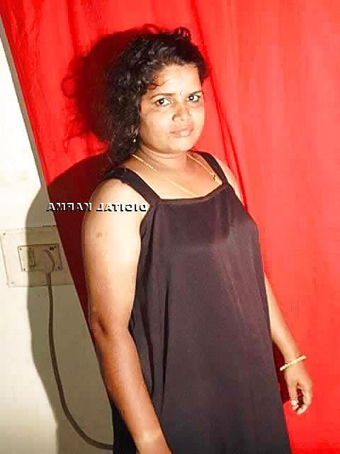 25P Aunty hot masala 