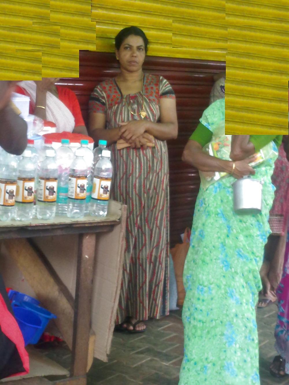 25P Aunty hot masala 