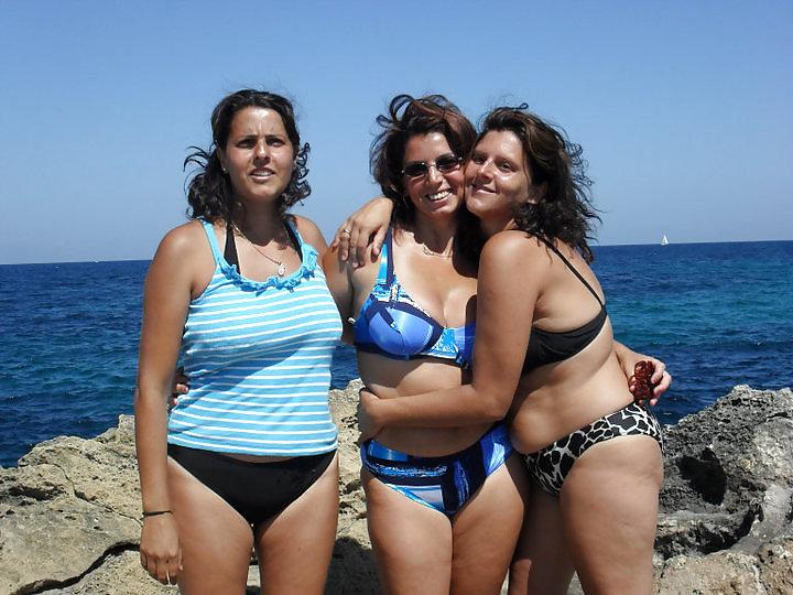 12P My Hot Mom Summer
