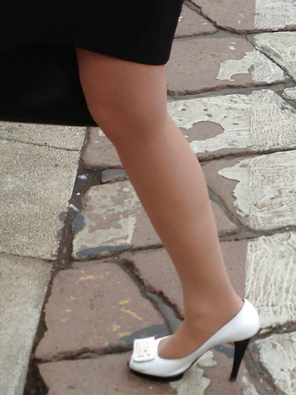 25P HEEL'S STOLEN PHONE PICS