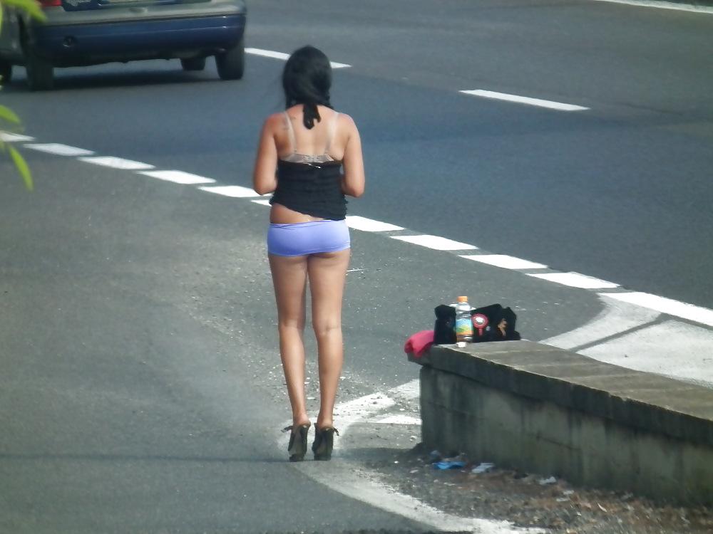 10P On the street 2