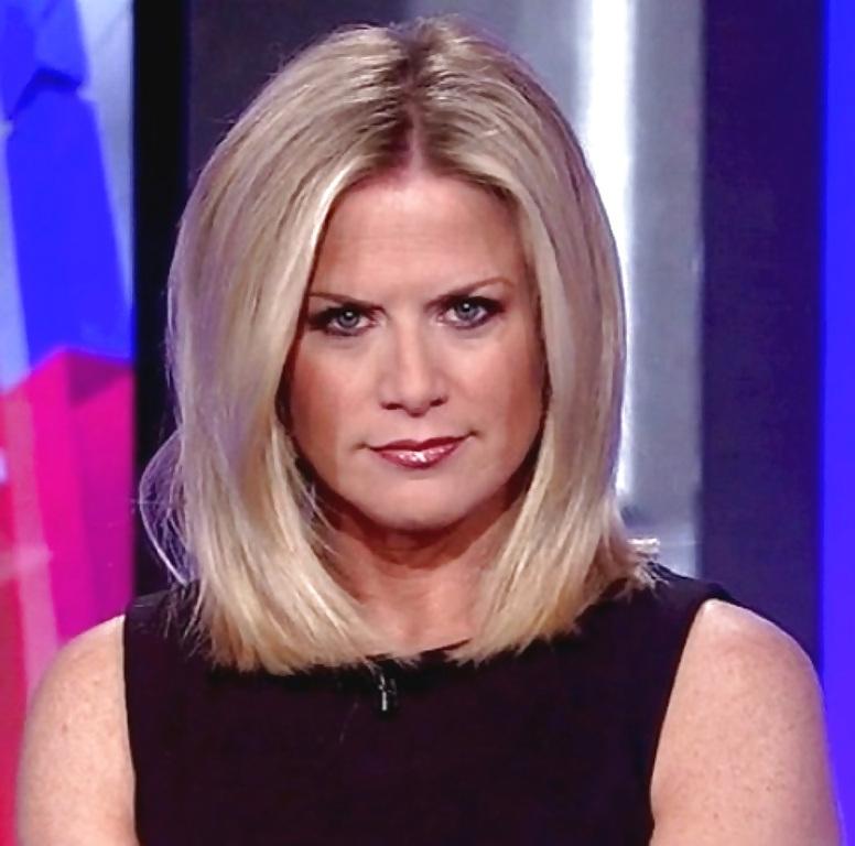 25P Let's Jerk Off Over ... Martha MacCallum (Fox News)