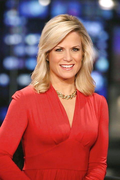 25P Let's Jerk Off Over ... Martha MacCallum (Fox News)