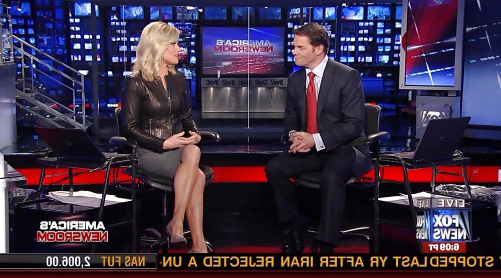 25P Let's Jerk Off Over ... Martha MacCallum (Fox News)