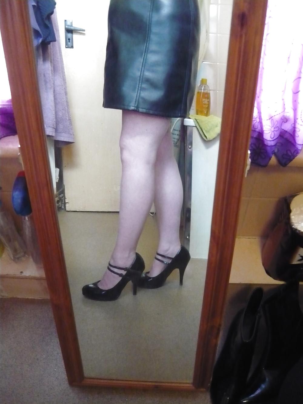25P Saturday Shoe Fun